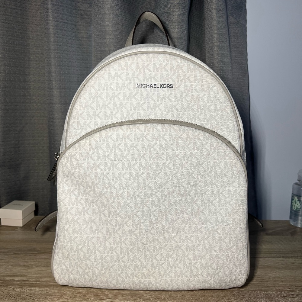 Michael Kors Large Abbey Backpack